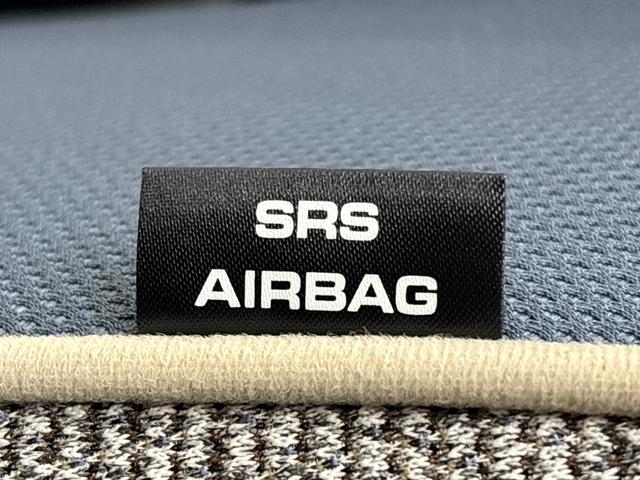 ムーヴキャンバスストライプスＧ　バックモニター対応　電動パーキングブレーキＬＥＤオートライト・フォグランプ　電動パーキングブレーキ　プッシュボタンスタート　セキュリティアラーム　バックカメラ　両側パワースライドドアウエルカムオープン機能　オート電動格納式ドアミラー（広島県）の中古車