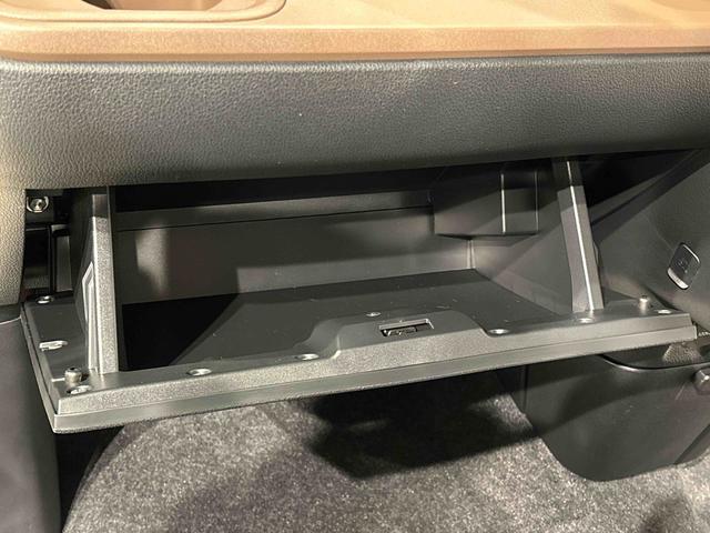 ムーヴキャンバスセオリーG キーフリー LEDヘッドライト バックカメラLEDオートライト・フォグランプ 電動パーキングブレーキ プッシュボタンスタート セキュリティアラーム バックカメラ 両側パワースライドドアウエルカムオープン機能 オート電動格納式ドアミラー(広島県)の中古車