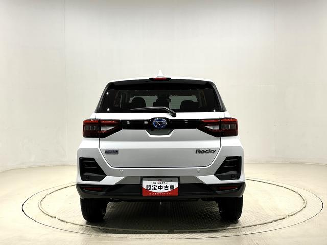 ロッキープレミアムＧ　ＨＥＶ　バックモニター対応カメラＬＥＤヘッドランプ・フォグランプ　全車速追従機能付アダプティブクルーズコントロール　レーンキープコントロール　ブラインドスポットモニター　１７インチアルミホイール　シートヒーター（広島県）の中古車