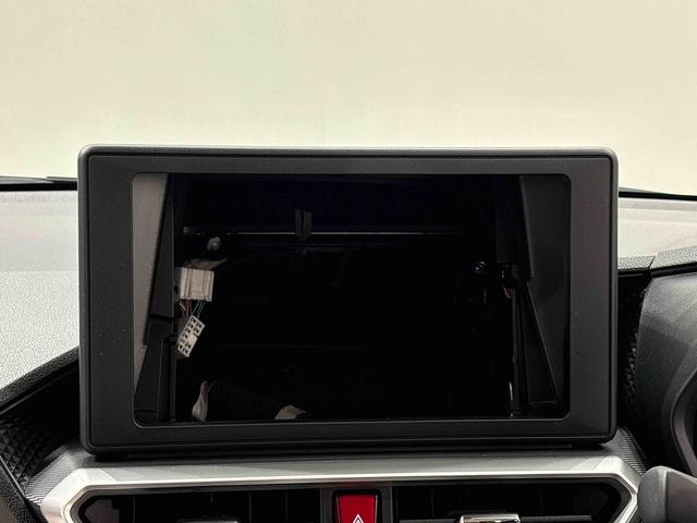 ロッキープレミアムＧ　ＨＥＶ　バックモニター対応カメラＬＥＤヘッドランプ・フォグランプ　全車速追従機能付アダプティブクルーズコントロール　レーンキープコントロール　ブラインドスポットモニター　１７インチアルミホイール　シートヒーター（広島県）の中古車