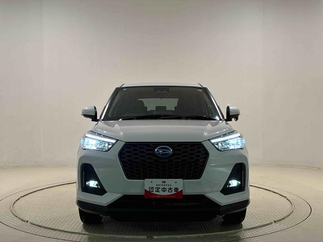 ロッキープレミアムＧ　ＨＥＶ　バックモニター対応カメラＬＥＤヘッドランプ・フォグランプ　全車速追従機能付アダプティブクルーズコントロール　レーンキープコントロール　ブラインドスポットモニター　１７インチアルミホイール　シートヒーター（広島県）の中古車