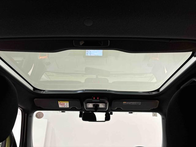 タフトG スタイルパック(ブラック) ダークブラックメッキスカイフィールトップ LEDオートライト オートハイビーム 運転席/助手席シートヒーター プッシュボタンスタート キーフリーシステム 電動パーキングブレーキ バックカメラ アルミホイール(広島県)の中古車