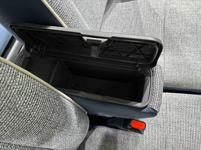 ムーヴキャンバスストライプスＧ　２トーンカラー　バックカメラ付ＬＥＤオートライト・フォグランプ　電動パーキングブレーキ　プッシュボタンスタート　セキュリティアラーム　バックカメラ　両側パワースライドドアウエルカムオープン機能　オート電動格納式ドアミラー（広島県）の中古車