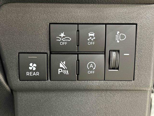 ハイゼットカーゴDXキーレスエントリー マニュアルエアコン 運転席・助手席パワーウインドウ オートライト ハンド式サイドブレーキ ハロゲンヘッドライト アイドリングストップ機能 テンパータイヤ(広島県)の中古車