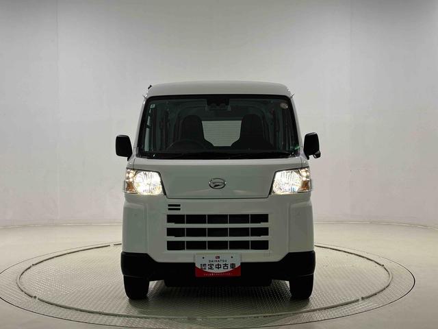 ハイゼットカーゴDXキーレスエントリー マニュアルエアコン 運転席・助手席パワーウインドウ オートライト ハンド式サイドブレーキ ハロゲンヘッドライト アイドリングストップ機能 テンパータイヤ(広島県)の中古車