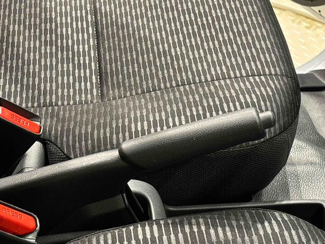ハイゼットカーゴハイゼットカーゴＤＸ　ハロゲンヘッドランプ　コーナーセンサートップシェイドガラス　荷室ランプ　ＡＭ・ＦＭラジオ（広島県）の中古車