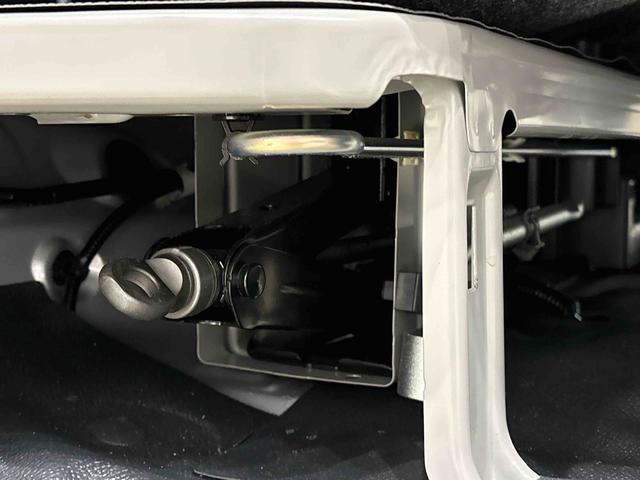 ハイゼットカーゴハイゼットカーゴＤＸ　ハロゲンヘッドランプ　コーナーセンサートップシェイドガラス　荷室ランプ　ＡＭ・ＦＭラジオ（広島県）の中古車