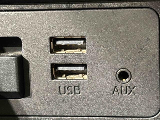 デミオ１３Ｓナビゲーション　バックカメラ　ＥＴＣ　オートエアコン　オートライト　電動格納式ドアミラー　プッシュスタート　シートヒーターシートリフター（広島県）の中古車