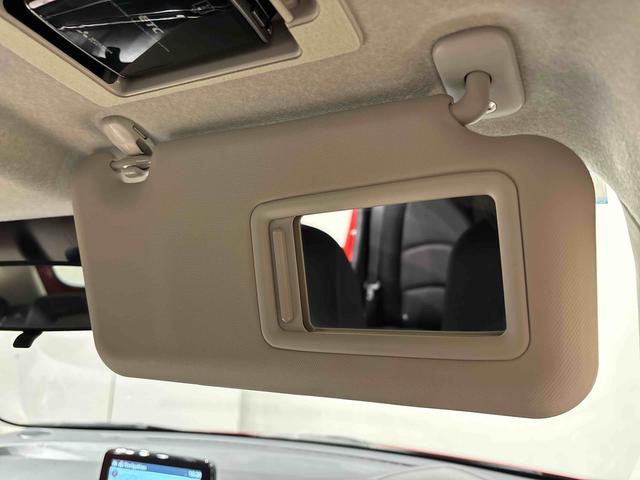 デミオ１３Ｓナビゲーション　バックカメラ　ＥＴＣ　オートエアコン　オートライト　電動格納式ドアミラー　プッシュスタート　シートヒーターシートリフター（広島県）の中古車