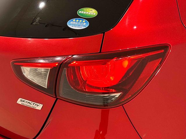 デミオ１３Ｓナビゲーション　バックカメラ　ＥＴＣ　オートエアコン　オートライト　電動格納式ドアミラー　プッシュスタート　シートヒーターシートリフター（広島県）の中古車