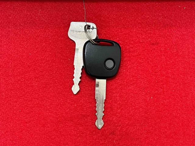 アルトハイブリッドＳ　ドラレコ　ＥＴＣ　オーディオＬＥＤヘッドランプ　セキュリティアラーム　コーナーセンサー　フルホイールキャップ　キーレスエントリー　電動格納式ドアミラー　マニュアルエアコン（広島県）の中古車