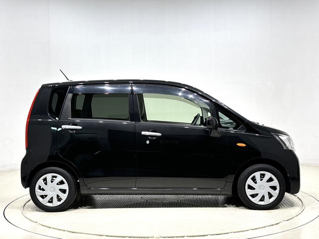 ムーヴＬ　ＳＡ社外ナビゲーション　キーレスエントリー　アイドリングストップ　シートリフター　電動格納式ドアミラー　マニュアルエアコン　セキュリティーアラーム（広島県）の中古車