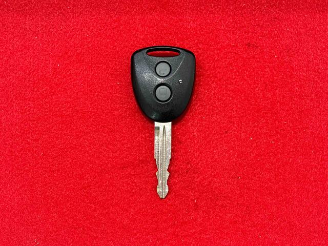 ムーヴＬ　ＳＡ社外ナビゲーション　キーレスエントリー　アイドリングストップ　シートリフター　電動格納式ドアミラー　マニュアルエアコン　セキュリティーアラーム（広島県）の中古車