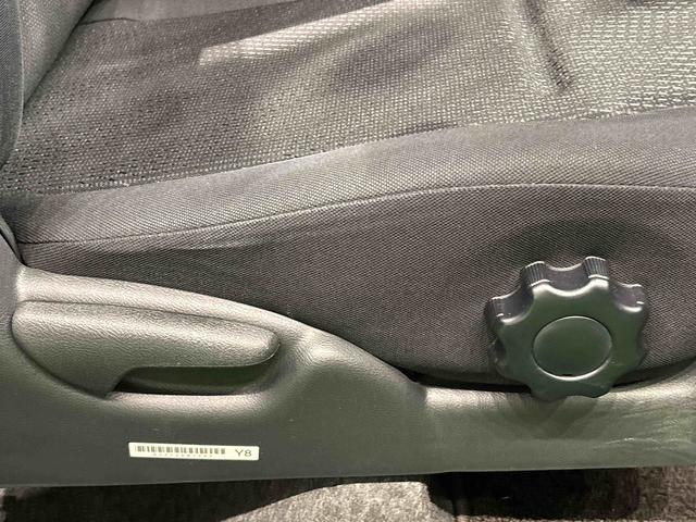 ライフディーバ　スマートスペシャル電動格納式ドアミラー　オートエアコン　シートリフター　オーディオレス　フォグランプ　バイザー付き　セキュリティーアラーム気フリーシステム（広島県）の中古車