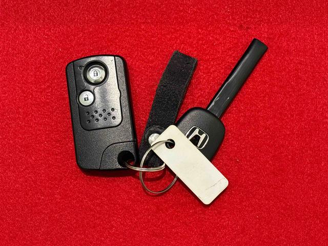 ライフディーバ　スマートスペシャル電動格納式ドアミラー　オートエアコン　シートリフター　オーディオレス　フォグランプ　バイザー付き　セキュリティーアラーム気フリーシステム（広島県）の中古車