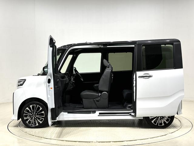 タントカスタムＲＳＬＥＤオートライト　パワースライドドアウェルカムオープン機能　電動パーキングブレーキ　運転席助手席シートヒーター　アルミホイール　キーフリーシステム　　オート電動格納式ドアミラー（広島県）の中古車