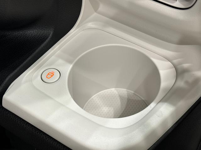 ムーヴキャンバスストライプスＧ　２トーンカラー　バックカメラ付ＬＥＤオートライト・フォグランプ　電動パーキングブレーキ　プッシュボタンスタート　セキュリティアラーム　バックカメラ　両側パワースライドドアウエルカムオープン機能　オート電動格納式ドアミラー（広島県）の中古車