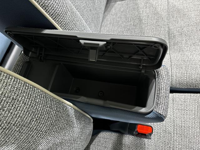 ムーヴキャンバスストライプスＧ　２トーンカラー　バックカメラ付ＬＥＤオートライト・フォグランプ　電動パーキングブレーキ　プッシュボタンスタート　セキュリティアラーム　バックカメラ　両側パワースライドドアウエルカムオープン機能　オート電動格納式ドアミラー（広島県）の中古車