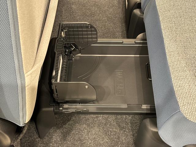 ムーヴキャンバスストライプスＧ　２トーンカラー　バックカメラ付ＬＥＤオートライト・フォグランプ　電動パーキングブレーキ　プッシュボタンスタート　セキュリティアラーム　バックカメラ　両側パワースライドドアウエルカムオープン機能　オート電動格納式ドアミラー（広島県）の中古車