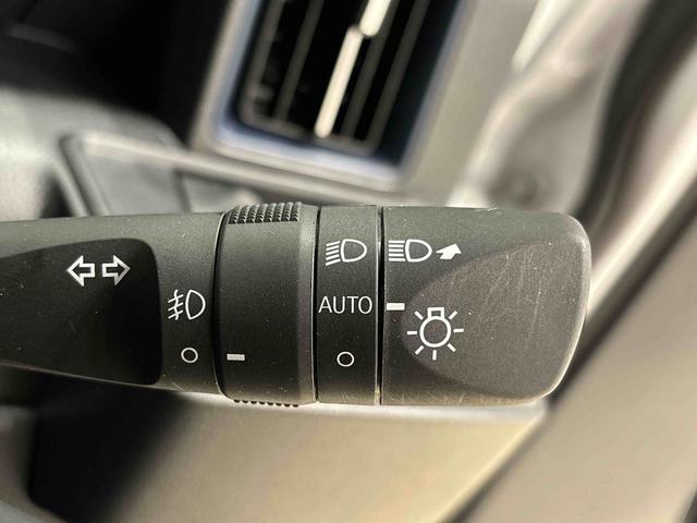 タントカスタムＲＳ　バックカメラ　ステアリングスイッチＬＥＤオートライト　パワースライドドアウェルカムオープン機能　電動パーキングブレーキ　運転席助手席シートヒーター　アルミホイール　キーフリーシステム　　オート電動格納式ドアミラー　オートエアコン（広島県）の中古車