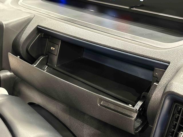 タントカスタムＲＳ　バックカメラ　ステアリングスイッチＬＥＤオートライト　パワースライドドアウェルカムオープン機能　電動パーキングブレーキ　運転席助手席シートヒーター　アルミホイール　キーフリーシステム　　オート電動格納式ドアミラー　オートエアコン（広島県）の中古車