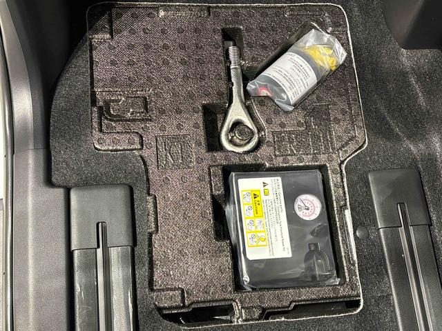 タントカスタムＲＳ　バックカメラ　ステアリングスイッチＬＥＤオートライト　パワースライドドアウェルカムオープン機能　電動パーキングブレーキ　運転席助手席シートヒーター　アルミホイール　キーフリーシステム　　オート電動格納式ドアミラー　オートエアコン（広島県）の中古車