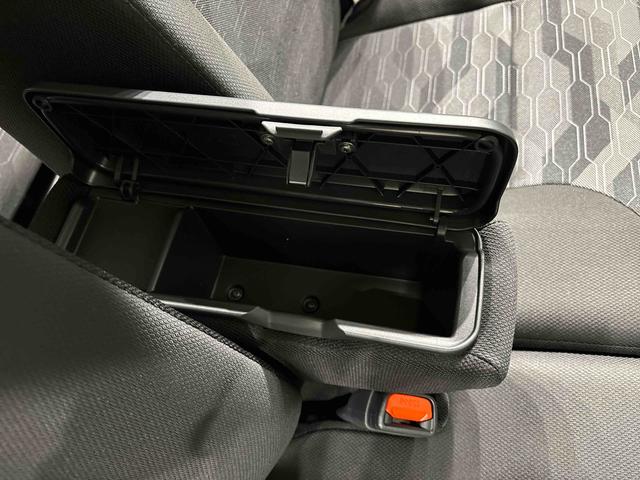 タントファンクロス　未走行車　令和７年式　保証継承ＬＥＤオートライト　パワースライドドアウェルカムオープン機能　電動格納式ドアミラー　助手席ロングスライド　助手席イージークローザー　　セキュリティアラーム　キーフリーシステム（広島県）の中古車