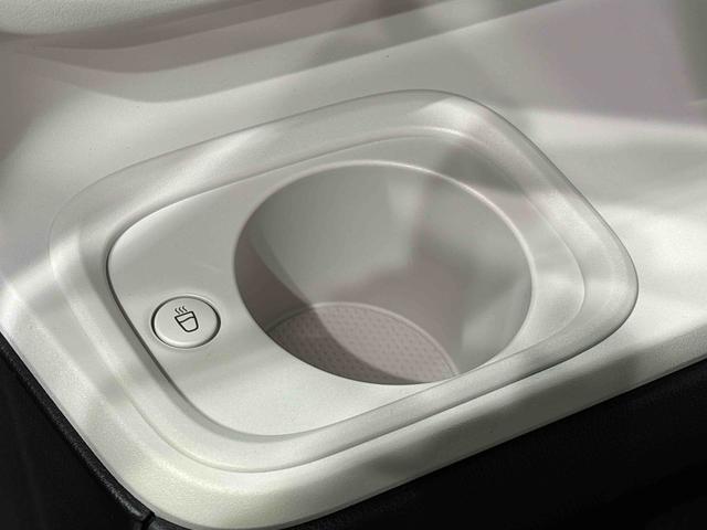 ムーヴキャンバスストライプスＧ　令和７年式　保証継承　未走行車保証継承・ＬＥＤオートライト・フォグランプ　電動パーキングブレーキ　プッシュボタンスタート　セキュリティアラーム　バックカメラ　両側パワースライドドアウエルカムオープン機能　オート電動格納式ドアミラー（広島県）の中古車