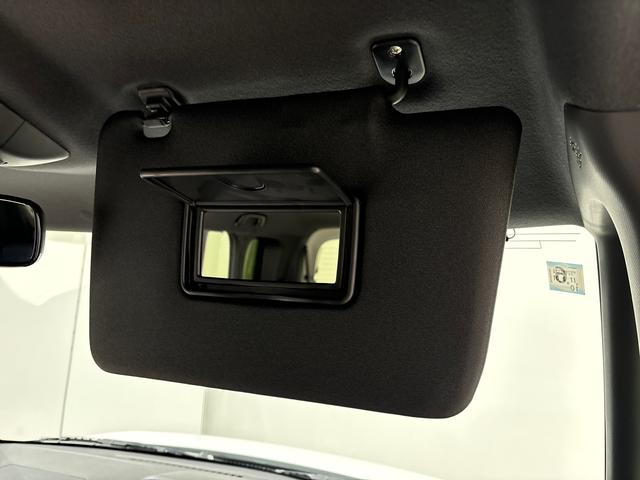 タントカスタムＲＳ　パノラマモニター対応カメラ　サイドエアバッグＬＥＤヘッドライト・フォグランプ　電動パーキングブレーキ　プッシュボタンスタート　後席両側パワースライドドア　運転席・助手席シートヒーター　オートエアコン　オートライト　純正１５インチアルミホイール（広島県）の中古車