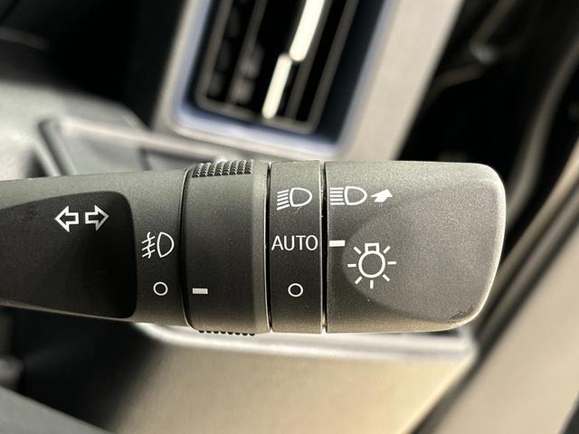 タントカスタムＲＳパノラマカメラ　ＬＥＤオートライト　パワースライドドアウェルカムオープン機能　電動パーキングブレーキ　運転席助手席シートヒーター　アルミホイール　キーフリーシステム　　オート電動格納式ドアミラー（広島県）の中古車