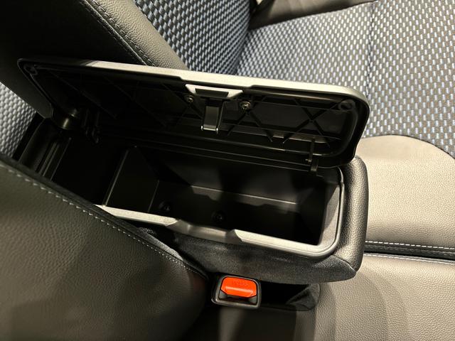 タントカスタムＲＳパノラマカメラ　ＬＥＤオートライト　パワースライドドアウェルカムオープン機能　電動パーキングブレーキ　運転席助手席シートヒーター　アルミホイール　キーフリーシステム　　オート電動格納式ドアミラー（広島県）の中古車