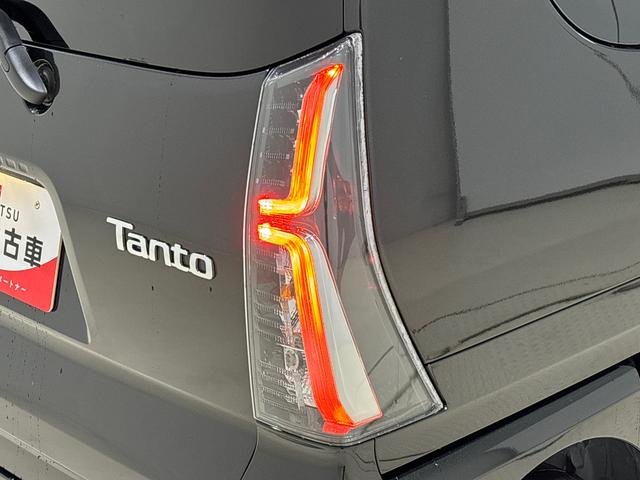 タントカスタムＲＳパノラマカメラ　ＬＥＤオートライト　パワースライドドアウェルカムオープン機能　電動パーキングブレーキ　運転席助手席シートヒーター　アルミホイール　キーフリーシステム　　オート電動格納式ドアミラー（広島県）の中古車