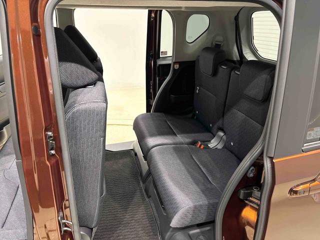 ムーヴＧ　９インチディスプレイオーディオ　ワイヤレス充電ＬＥＤオートライト・フォグランプ　電動パーキングブレーキ　プッシュボタンスタート　セキュリティアラーム　バックカメラ　左側パワースライドドアウエルカムオープン機能　オート電動格納式ドアミラー（広島県）の中古車