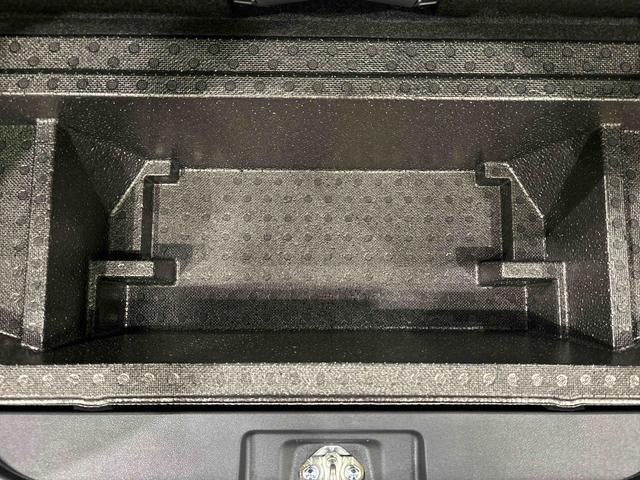 タントカスタムＲＳＬＥＤオートライト　パワースライドドアウェルカムオープン機能　電動パーキングブレーキ　運転席助手席シートヒーター　アルミホイール　キーフリーシステム　　オート電動格納式ドアミラー（広島県）の中古車