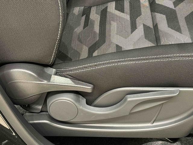 タフトG クロムベンチャー バックカメラ付 全車速追従機能付ACCスカイフィールトップ クロムパック メッキパック シルバーアンダーガーニッシュ インテリアアクセント LEDオートライト&フォグランプ 電動パーキングブレーキ バックカメラ アルミホイール(広島県)の中古車