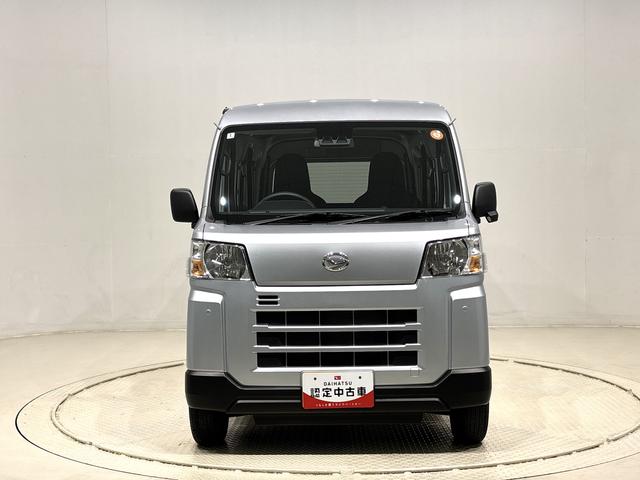 ハイゼットカーゴＤＸ　ＡＭ／ＦＭラジオ　２ＷＤ　ＣＶＴ車　キーレス付車リヤワイパー　ハイマウントストップランプ　前後コーナーセンサー　オートライト　オートハイビーム　アイドリングストップ　オーバーヘッドシェルフ　両側スライドドア　前席エアバック　マニュアルエアコン（広島県）の中古車