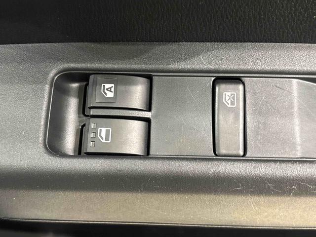 ハイゼットカーゴＤＸ　ＡＭ／ＦＭラジオ　２ＷＤ　ＣＶＴ車　キーレス付車リヤワイパー　ハイマウントストップランプ　前後コーナーセンサー　オートライト　オートハイビーム　アイドリングストップ　オーバーヘッドシェルフ　両側スライドドア　前席エアバック　マニュアルエアコン（広島県）の中古車