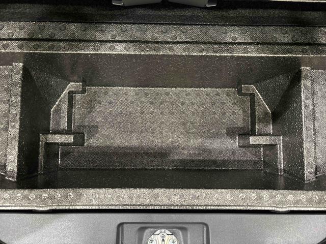 タントＸ　９インチディスプレイオーディオ　バックカメラＬＥＤオートライト　パワースライドドアウェルカムオープン機能　電動格納式ドアミラー　助手席ロングスライド　助手席イージークローザー　　セキュリティアラーム　キーフリーシステム（広島県）の中古車