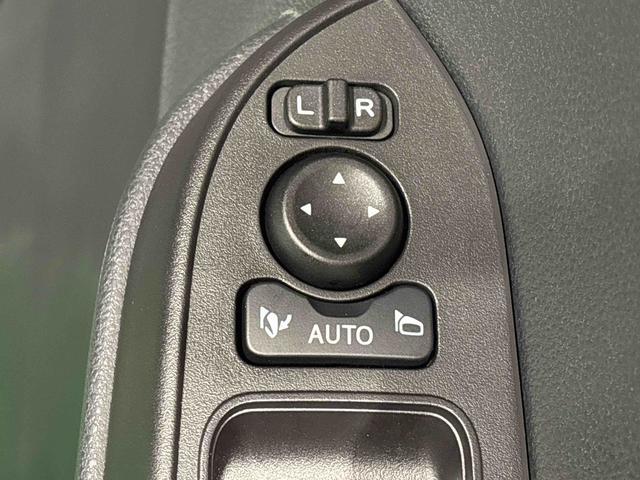 タントカスタムＲＳ　令和７年式　ターボＬＥＤオートライト　パワースライドドアウェルカムオープン機能　電動パーキングブレーキ　運転席助手席シートヒーター　アルミホイール　キーフリーシステム　　オート電動格納式ドアミラー（広島県）の中古車
