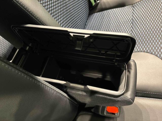 タントカスタムＲＳ　令和７年式　ターボＬＥＤオートライト　パワースライドドアウェルカムオープン機能　電動パーキングブレーキ　運転席助手席シートヒーター　アルミホイール　キーフリーシステム　　オート電動格納式ドアミラー（広島県）の中古車