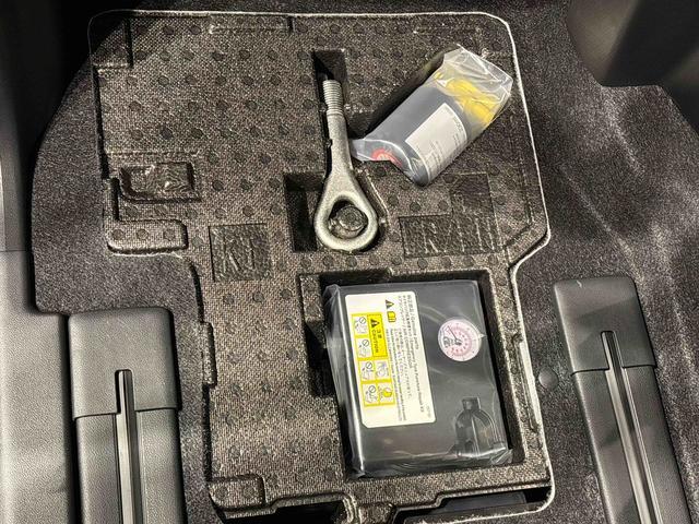 タントカスタムＲＳ　令和７年式　ターボＬＥＤオートライト　パワースライドドアウェルカムオープン機能　電動パーキングブレーキ　運転席助手席シートヒーター　アルミホイール　キーフリーシステム　　オート電動格納式ドアミラー（広島県）の中古車
