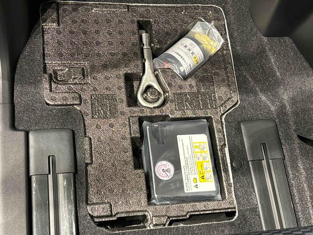 タントカスタムＲＳ　プッシュボタンスタート　バックカメラＬＥＤオートライト　パワースライドドアウェルカムオープン機能　電動パーキングブレーキ　運転席助手席シートヒーター　アルミホイール　キーフリーシステム　　オート電動格納式ドアミラー　ステアリングスイッチ（広島県）の中古車