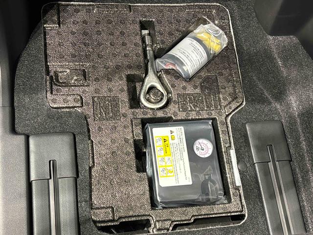 タントファンクロス　両側電動スライドドア　キーフリーシステム純正ナビ装着用アップグレードパック　運転席・助手席シートヒーター　電動パーキングブレーキ　オートブレーキホールド機能　格納式リヤドアサンシェード　運転席シートリフター　チルトステアリング（広島県）の中古車