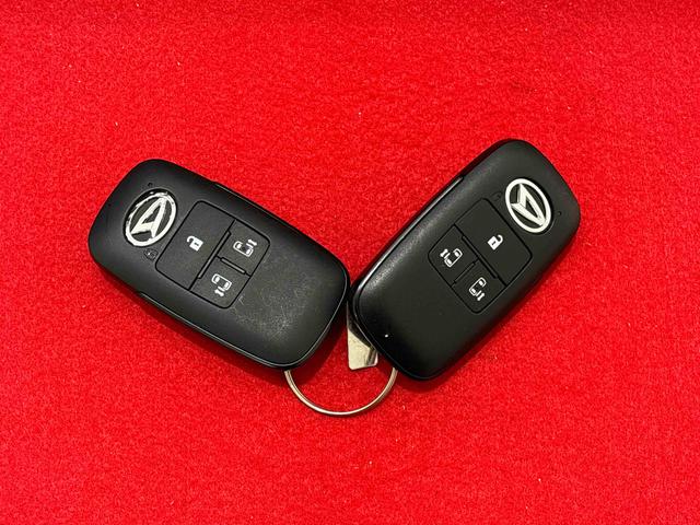 タントファンクロス　両側電動スライドドア　キーフリーシステム純正ナビ装着用アップグレードパック　運転席・助手席シートヒーター　電動パーキングブレーキ　オートブレーキホールド機能　格納式リヤドアサンシェード　運転席シートリフター　チルトステアリング（広島県）の中古車