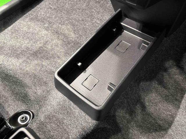 ミライースX SAIIILEDヘッドランプ セキュリティアラーム コーナーセンサー 14インチフルホイールキャップ キーレスエントリー 電動格納式ドアミラー ショツピングフック マニュアルエアコン(広島県)の中古車
