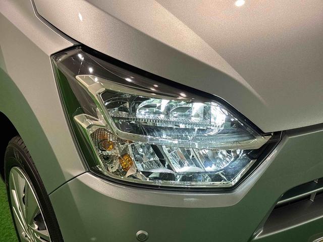 ミライースX SAIIILEDヘッドランプ セキュリティアラーム コーナーセンサー 14インチフルホイールキャップ キーレスエントリー 電動格納式ドアミラー ショツピングフック マニュアルエアコン(広島県)の中古車