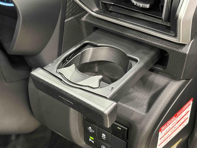 ロッキープレミアムナビ　パノラマ　ドラレコ　ＥＴＣ　ＬＥＤヘッドランプ　全車速追従機能付アダプティブクルーズコントロール　レーンキープコントロール　ブラインドスポットモニター　アルミホイール　シートヒーター（広島県）の中古車