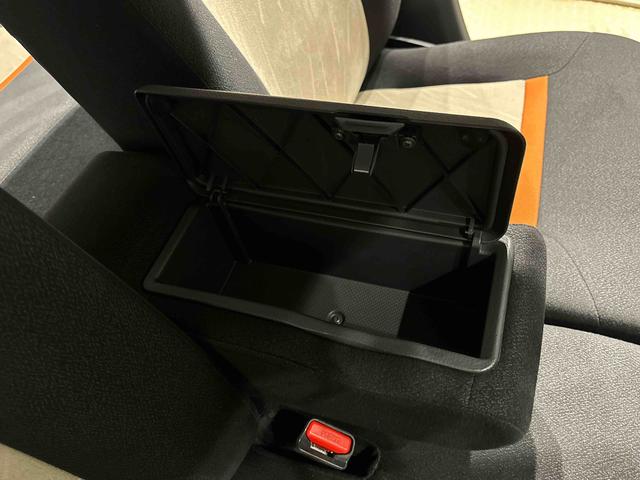 ブーンシルク　ＳＡIIIＬＥＤヘッドランプ　オートライト　プッシュボタンスタート　セキュリティアラーム　コーナーセンサー　１４インチフルホイールキャップ（広島県）の中古車