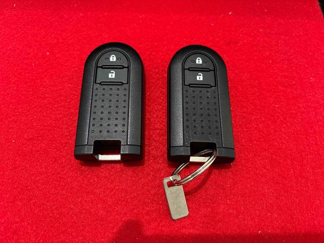 ブーンシルク　ＳＡIIIＬＥＤヘッドランプ　オートライト　プッシュボタンスタート　セキュリティアラーム　コーナーセンサー　１４インチフルホイールキャップ（広島県）の中古車