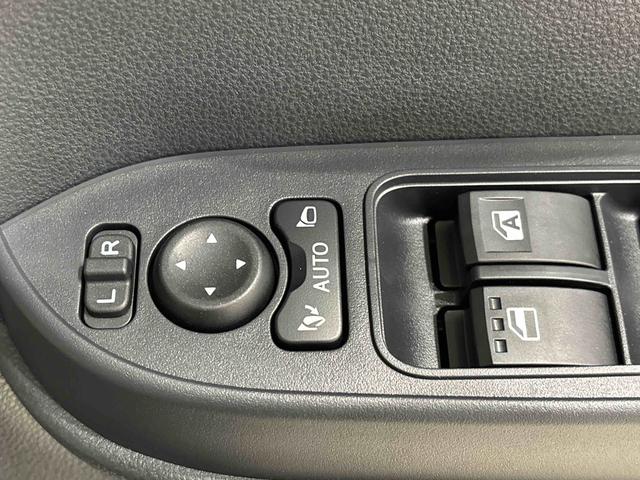 タントＸＬＥＤオートライト　パワースライドドアウェルカムオープン機能　電動パーキングブレーキ　運転席助手席シートヒーター　　フルホイールキャツプ　キーフリーシステム　　オート電動格納式ドアミラー（広島県）の中古車